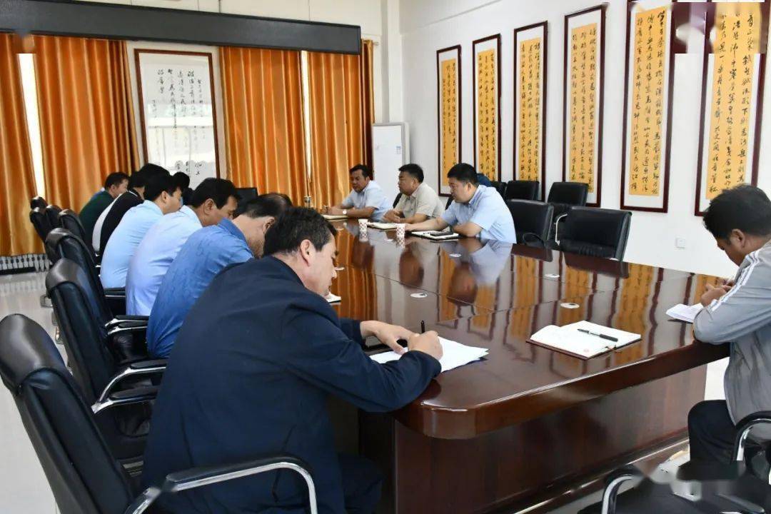 保住干堤才力保住紧要都市！市政排污管道清淤(2)