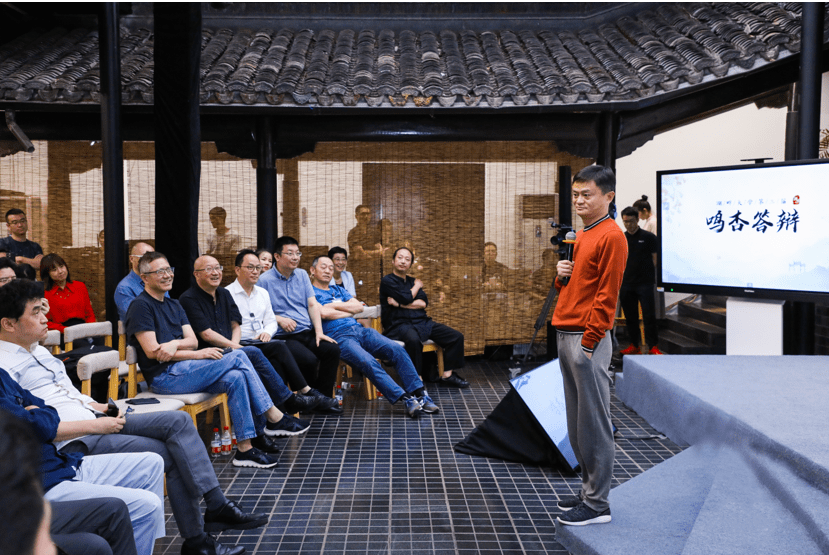 答辩|通过率只有3%的面试还难，湖畔大学的学员答辩都在讨论什么？