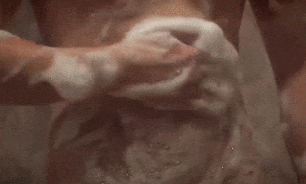 痘痘|背上长痘？神奇“液体”硫磺皂，60秒揪出万千螨虫，李佳琦卖了3万瓶！