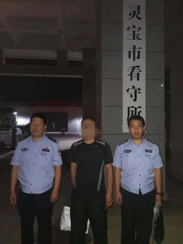 9月2日,灵宝市故县派出所抓获故意伤害犯罪嫌疑人谢某某,破获伤害案件
