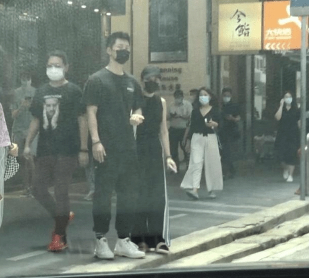 窦骁|赌王千金何超莲和窦骁要修成正果了？她可能是最“接地气”的大小姐了！