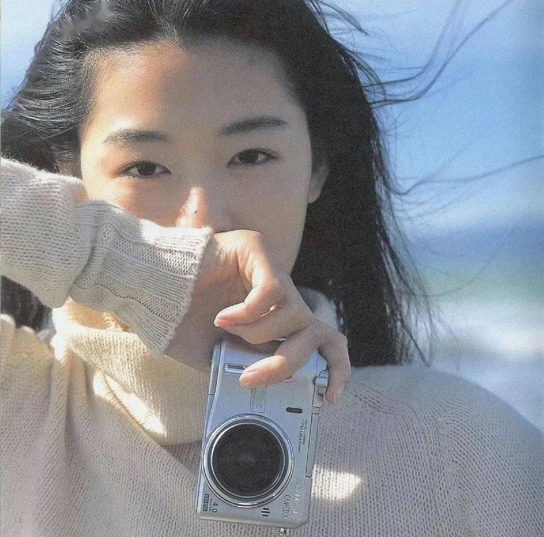 初恋|全智贤｜一部国民初恋的“心机”蜕变史