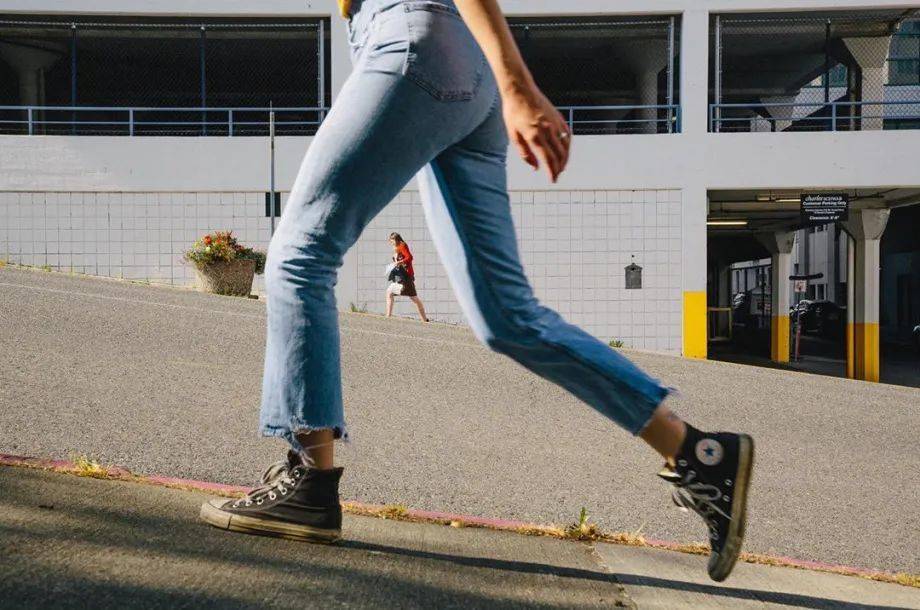 标准表|2020女性体重标准表曝光,病态审美有多可怕!