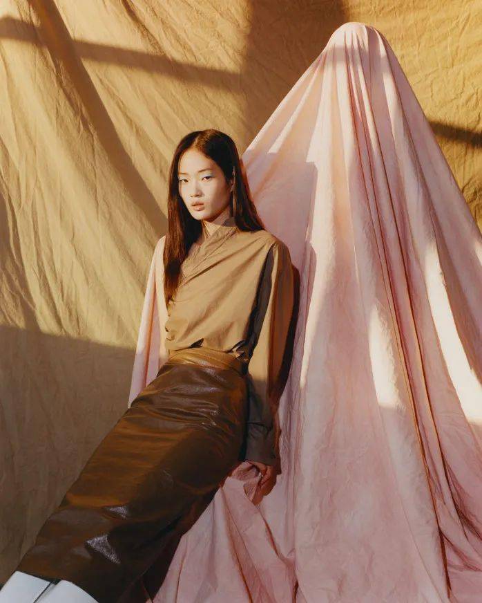 胶片|披上浪漫主义的头纱！Vogue、T Magazine争相合作，Jens Ingvarsson带你领略胶片质感带来的纯净与复古