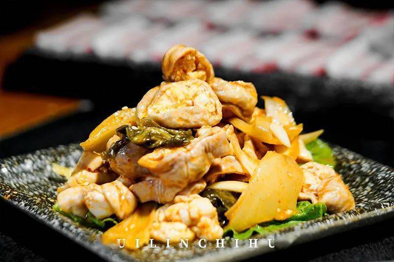 店里|在教室里吃烤肉！6.8折还送肉送饮料！