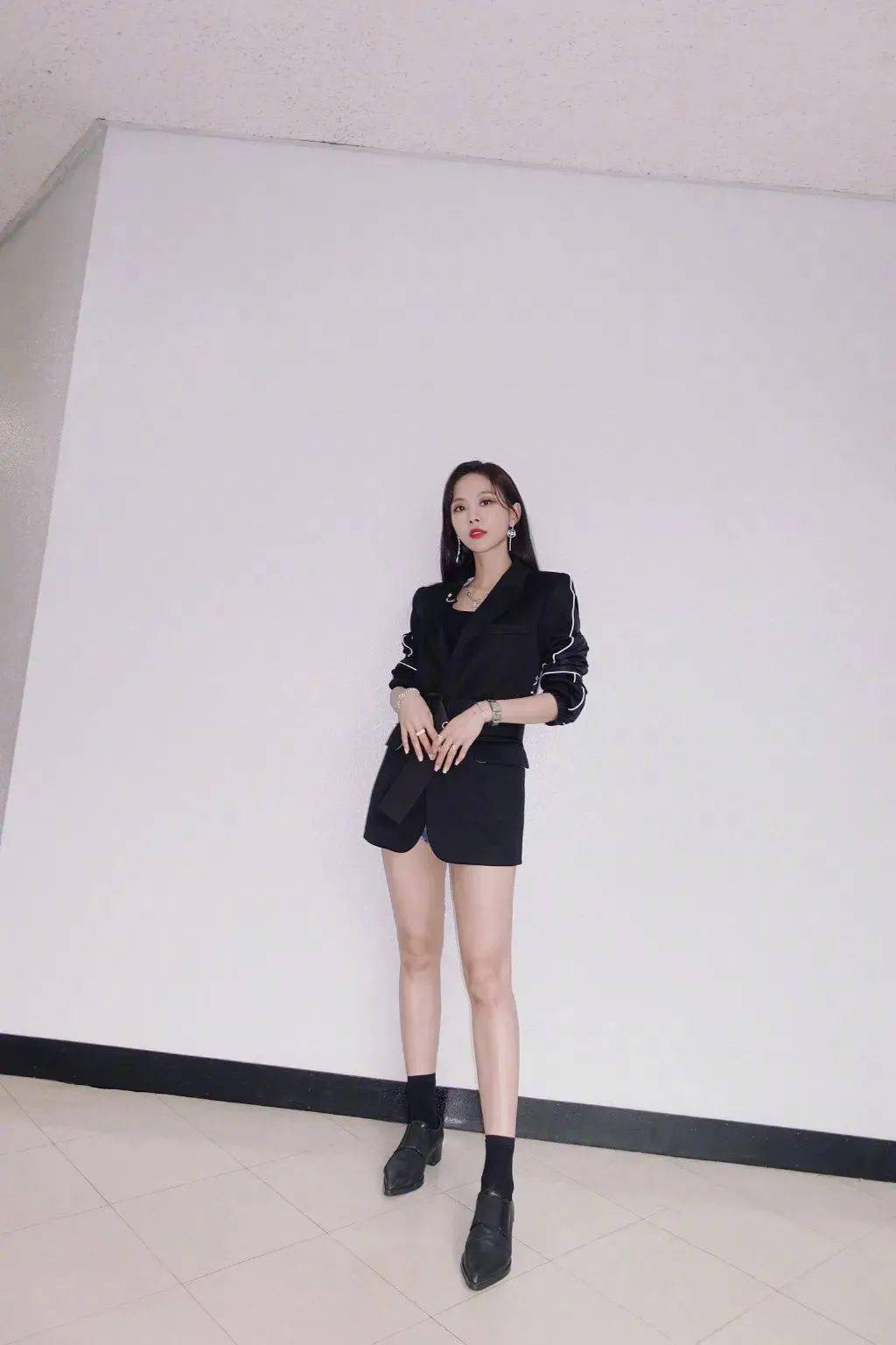 版酷|王霏霏何穗版酷女孩拍照指南,点击获取纯干货!