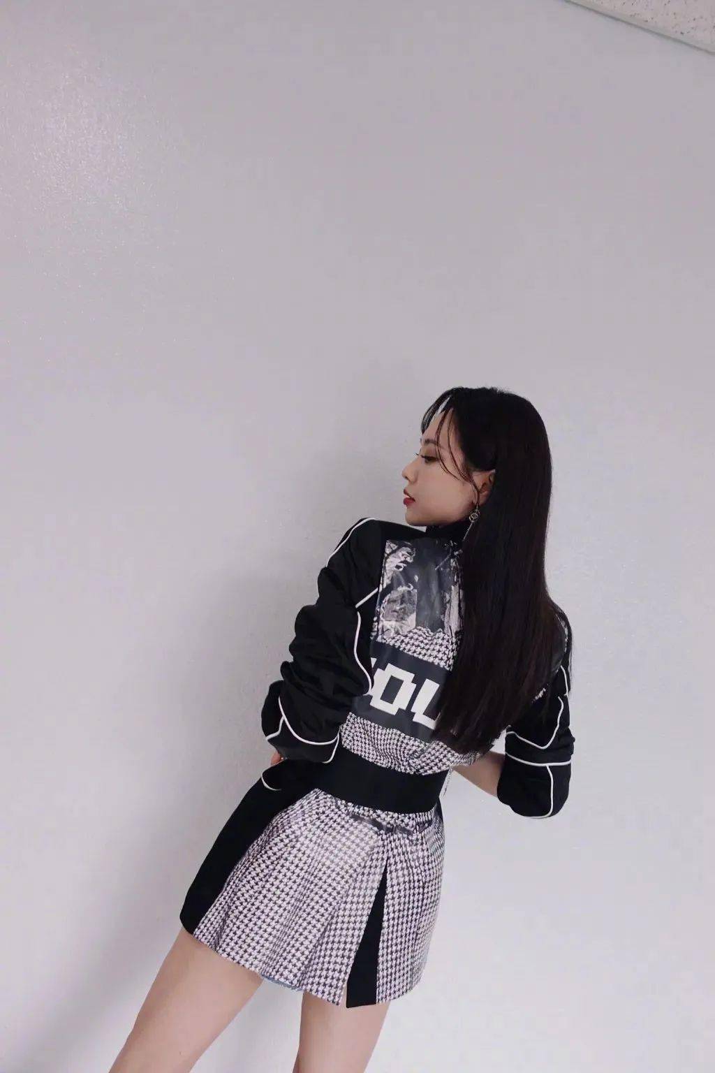 版酷|王霏霏何穗版酷女孩拍照指南,点击获取纯干货!