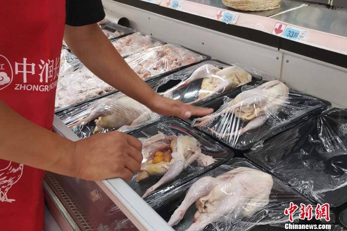 炸鸡桶|鸡肉价格大跌！商家大促销，你“鸡肉自由”了吗？