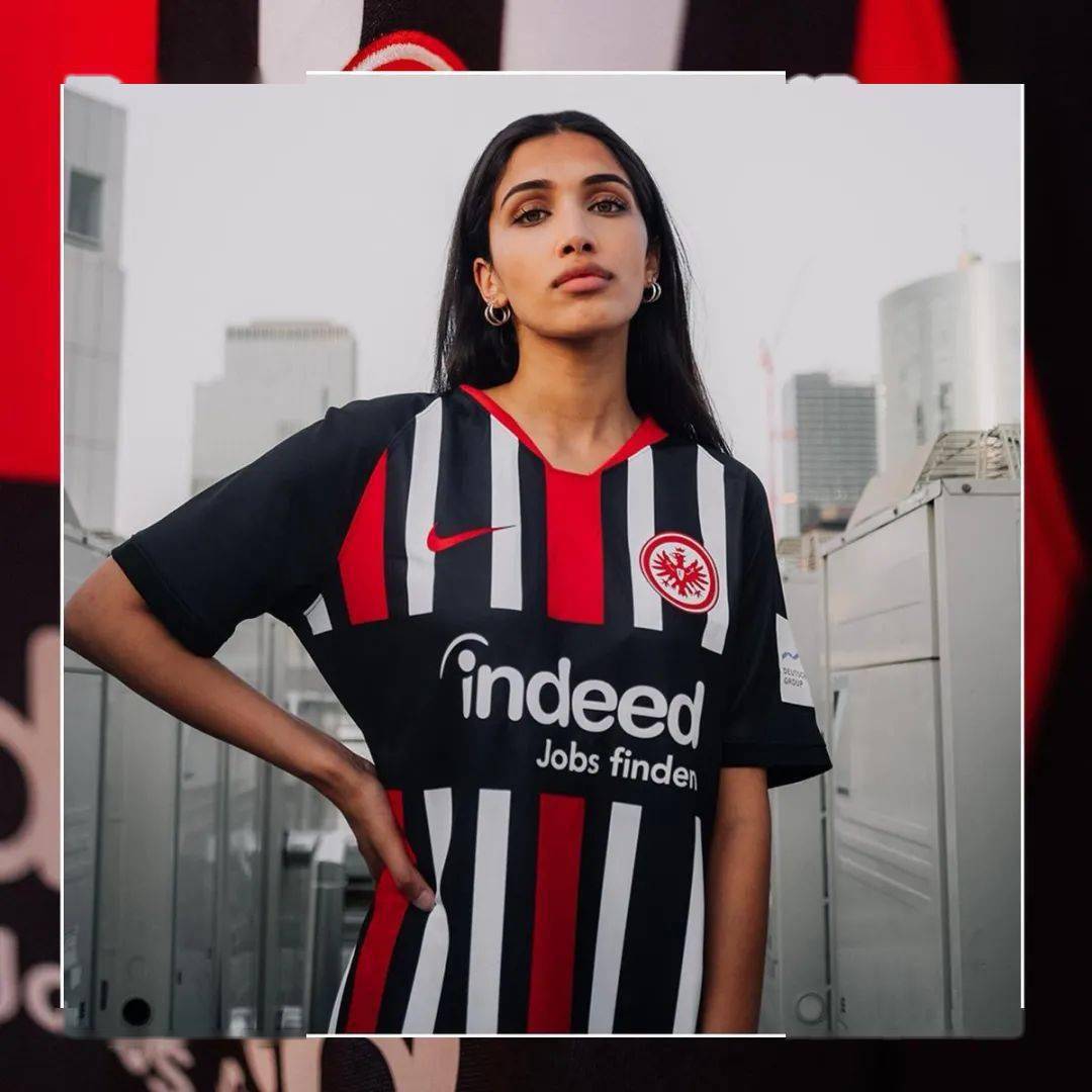 球衣|为什么球衣上除了队徽和号码还有这些东西?丨ULSUMFootball