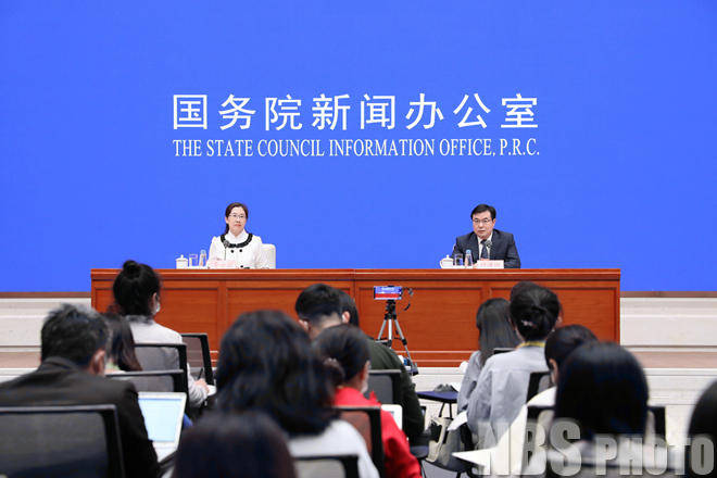 2020年8月份GDP是多少_2020年中国gdp变化图(3)