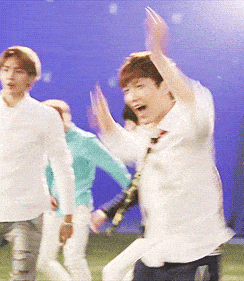 44e88987df534ea09cb709314f61989e.gif