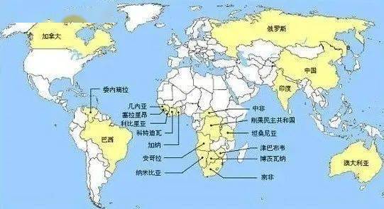 钻石|杨杨：在专柜，买品牌钻戒，自己一定亏？真相远比你想的更复杂！