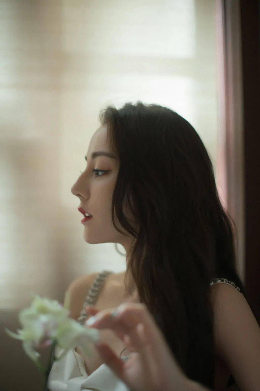 step|拒绝大众化，改变你的素发造型