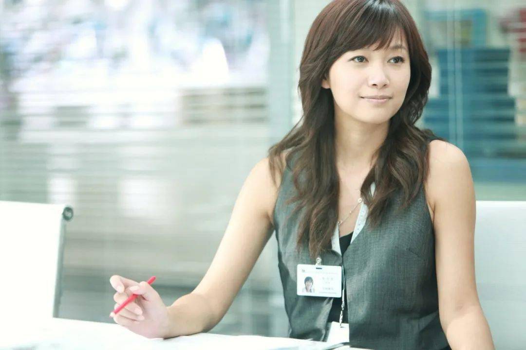 工作|职场剧,终于不谈恋爱了!