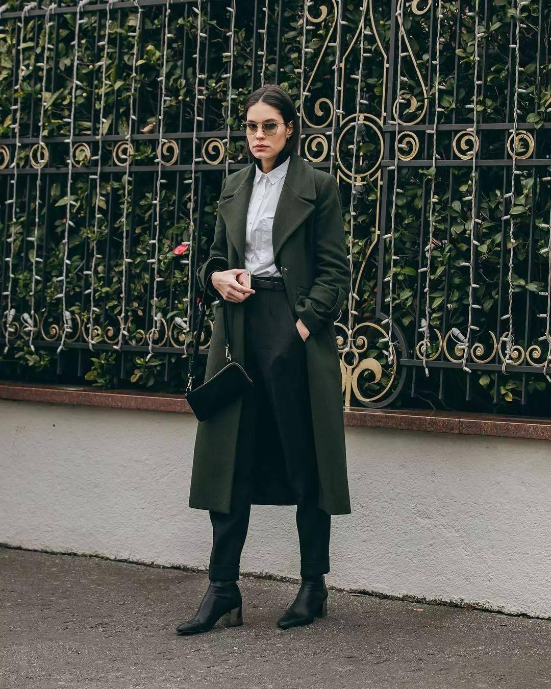 绿色|秋天穿“森林绿”，气质又显白，早穿早美！