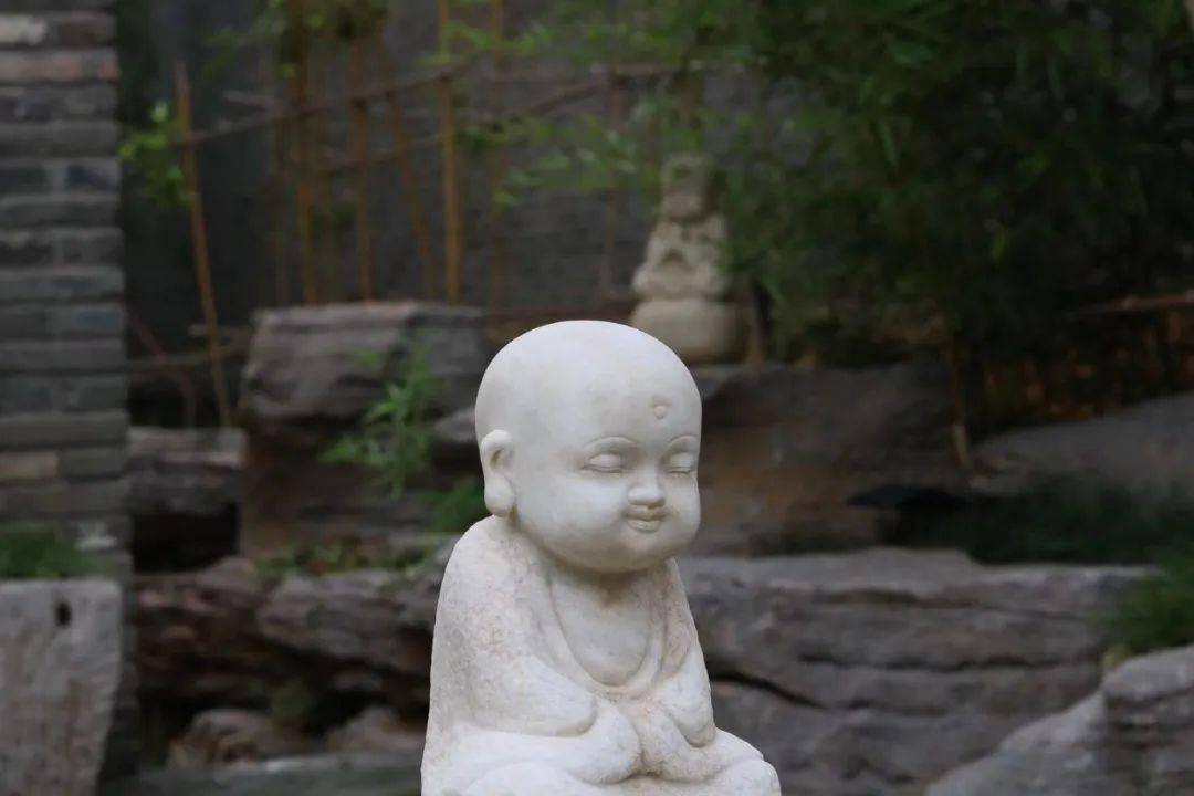 禅语:不争 不辩 不闻