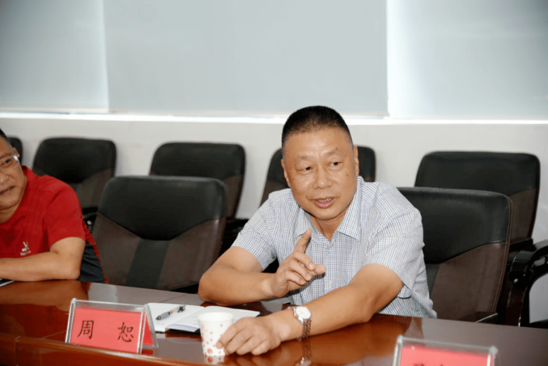株洲市政协副主席市卫健委主任周恕到市中心血站走访调研