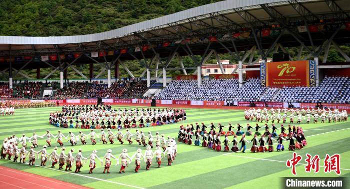 刘忠俊|四川甘孜藏族自治州成立70周年庆祝大会在康定举行