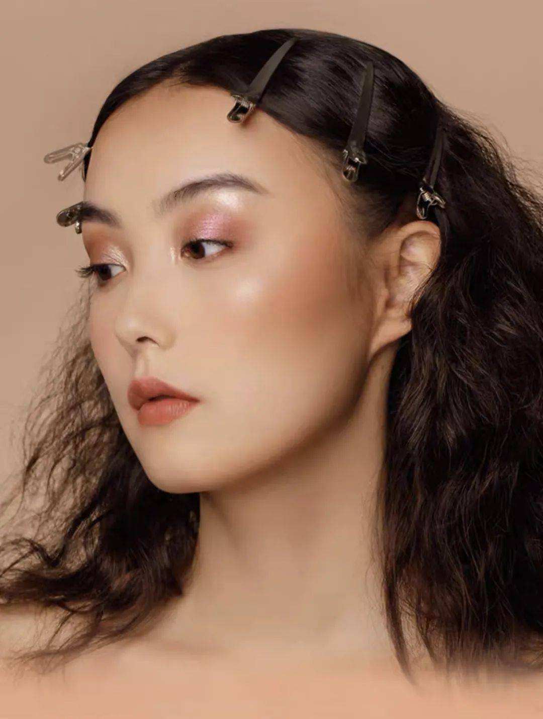 王一|香菜味的新品香水?怕是只有王一博会喜欢....