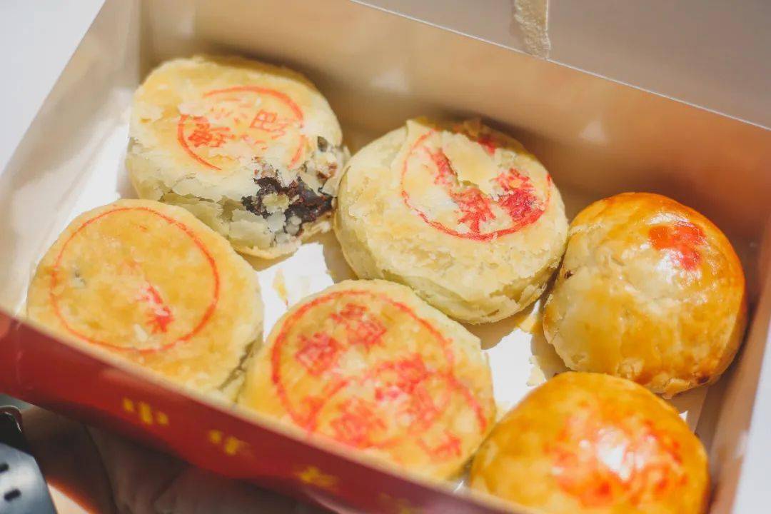 几个月可以吃米饼 cc872e2a02bb4819a5e37bd3ceef2f88.jpeg