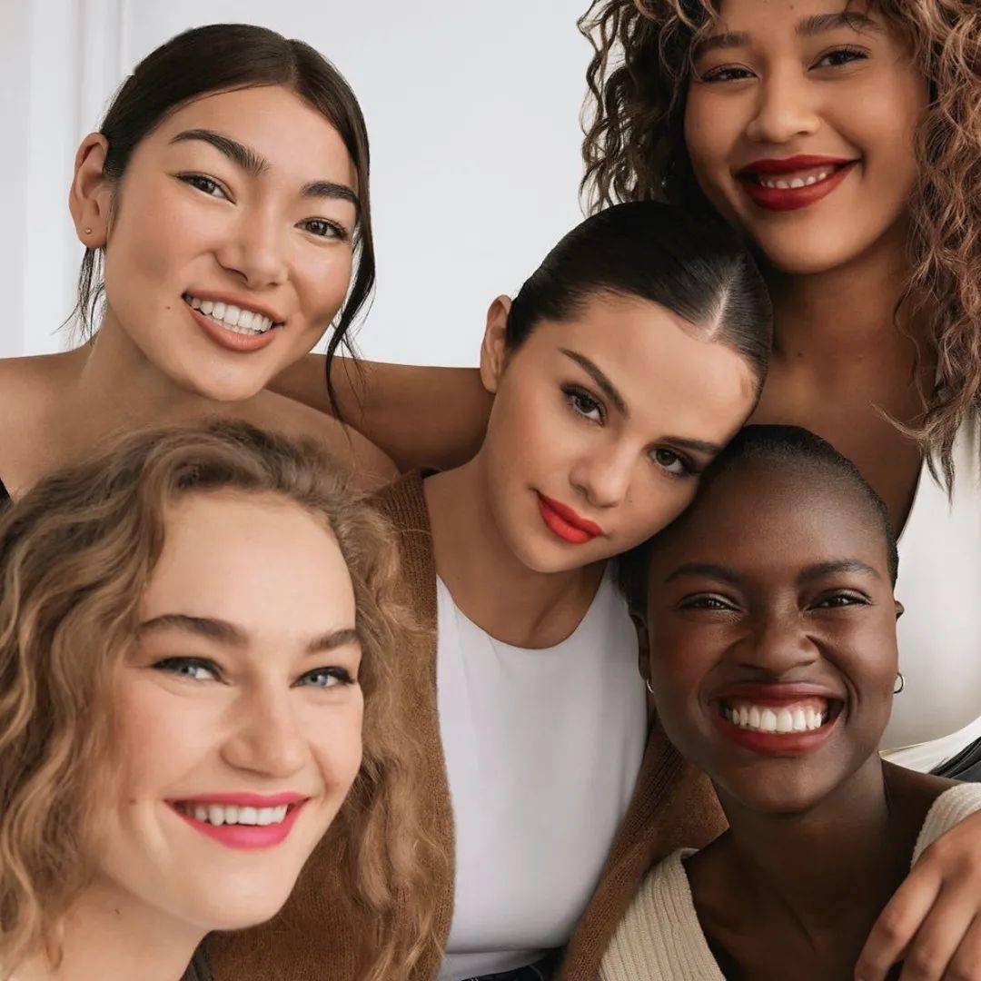 王一|香菜味的新品香水?怕是只有王一博会喜欢....