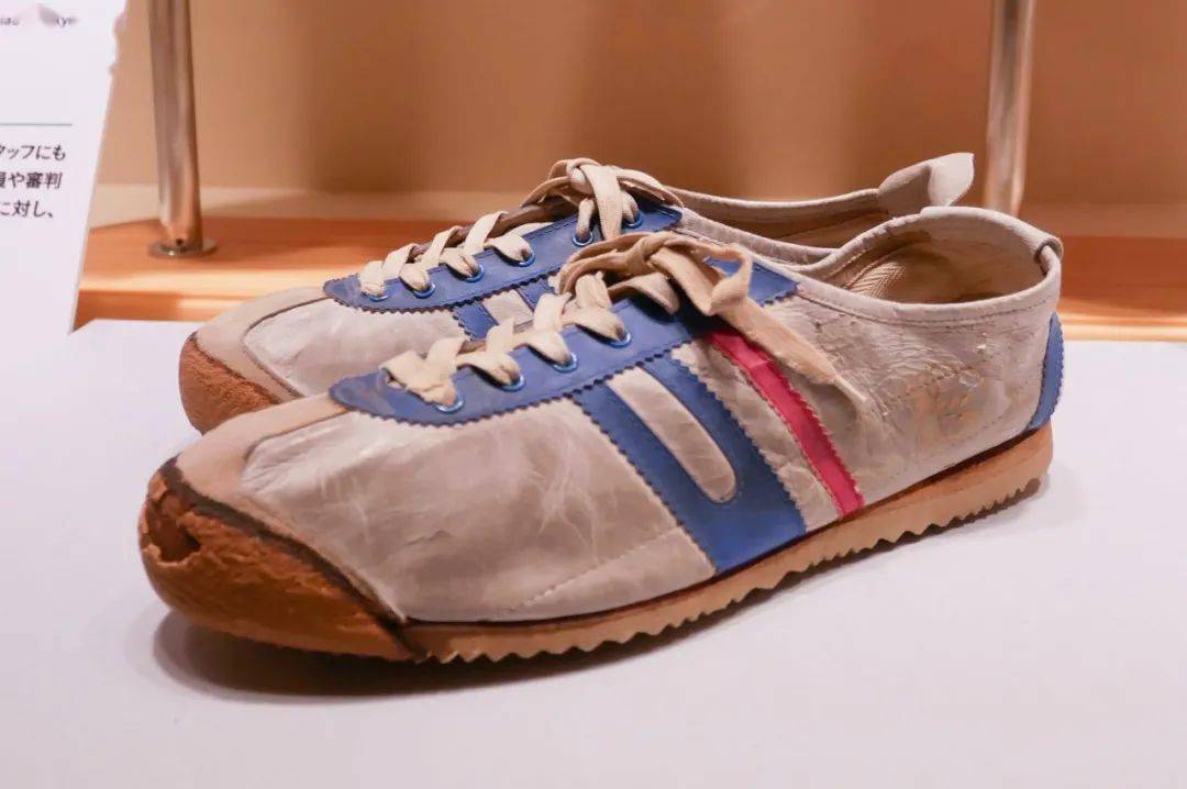 经典|重塑致敬经典，不一直是这个潮流品牌所做的吗？