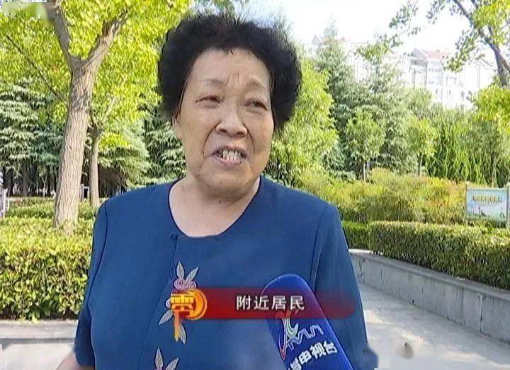 老了就老了动态纯伴奏曲谱_一晃就老了曲谱简谱(2)