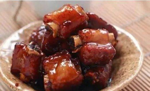 莲藕排骨汤的做法不上火 03065938d5ee444baa5b511da7902040.jpeg