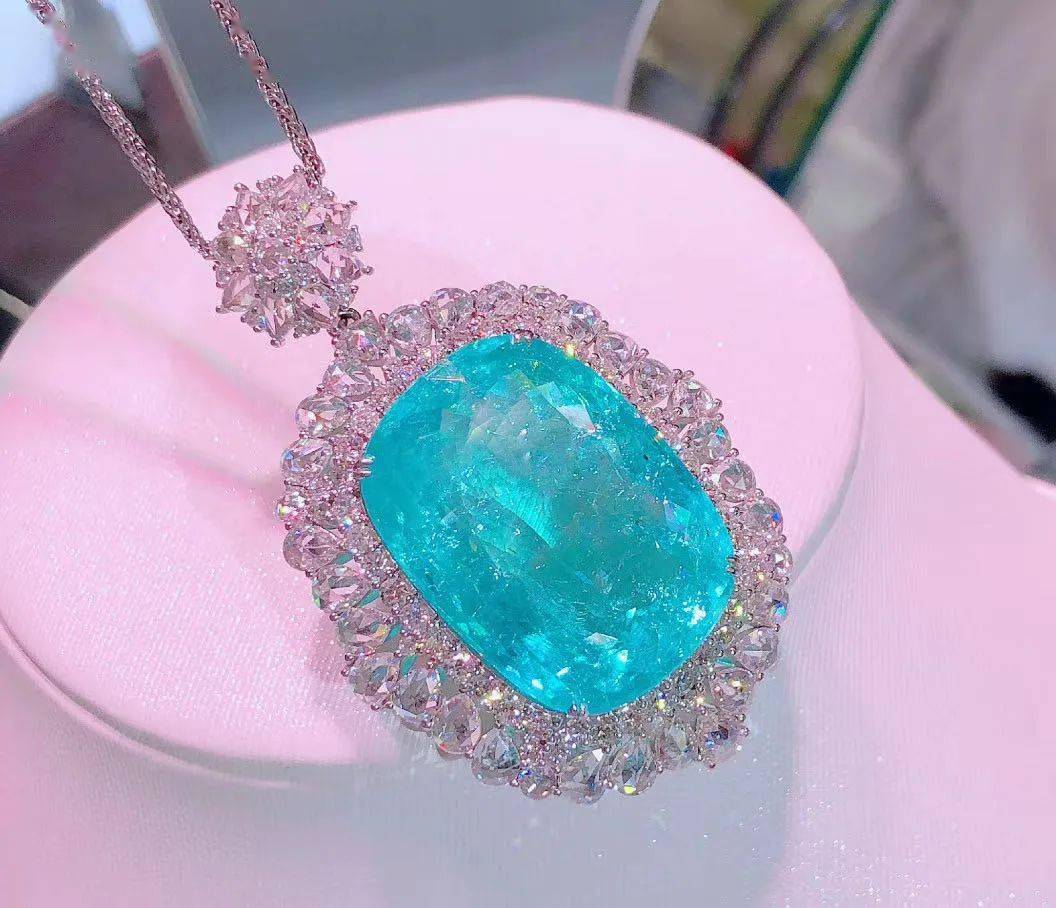 老年人|41岁女子10年时间里和8名老年人结婚 骗走大量珠宝和钱财后悲剧