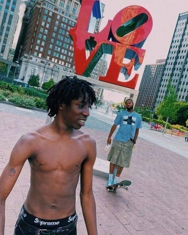 山本耀|山本耀司牵手Supreme,说好的“反时尚”呢?