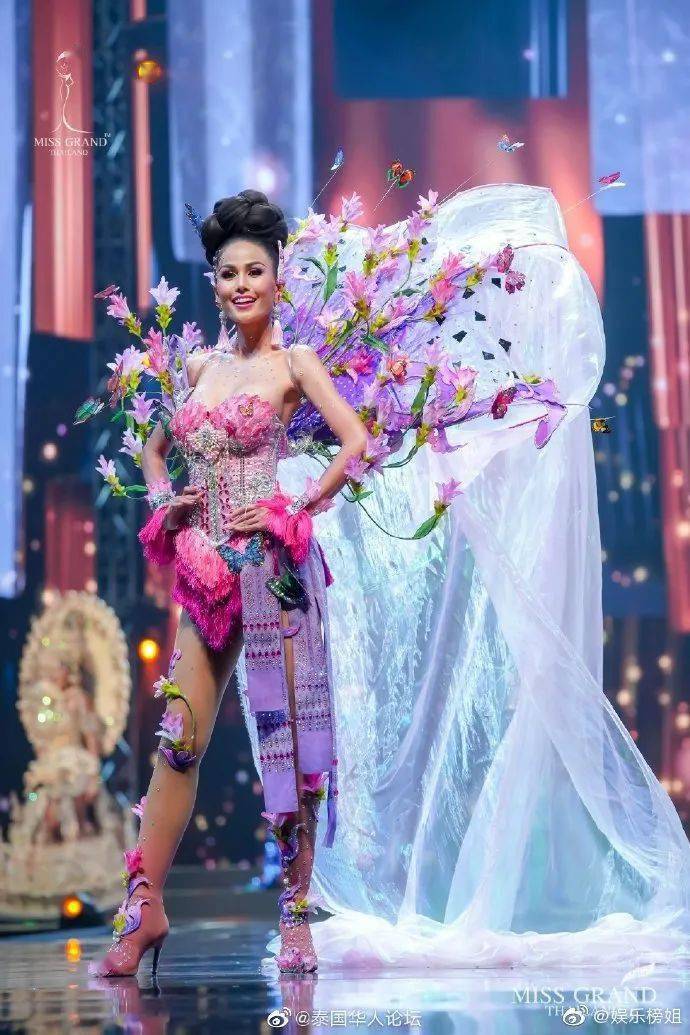 姐姐|泰国小姐选美比赛，佳丽们的照片看着怎么有点好笑......