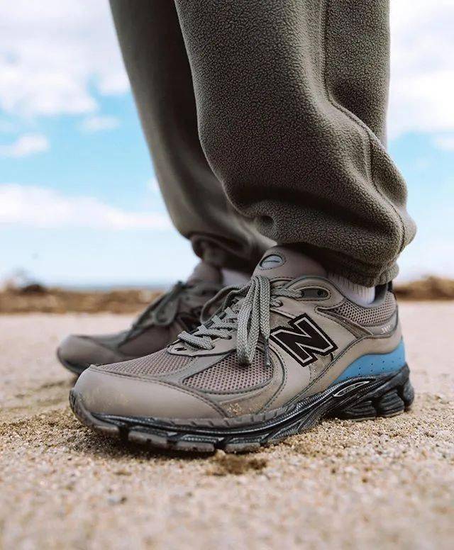 品牌|这波联名款的衣服,可以防病毒。