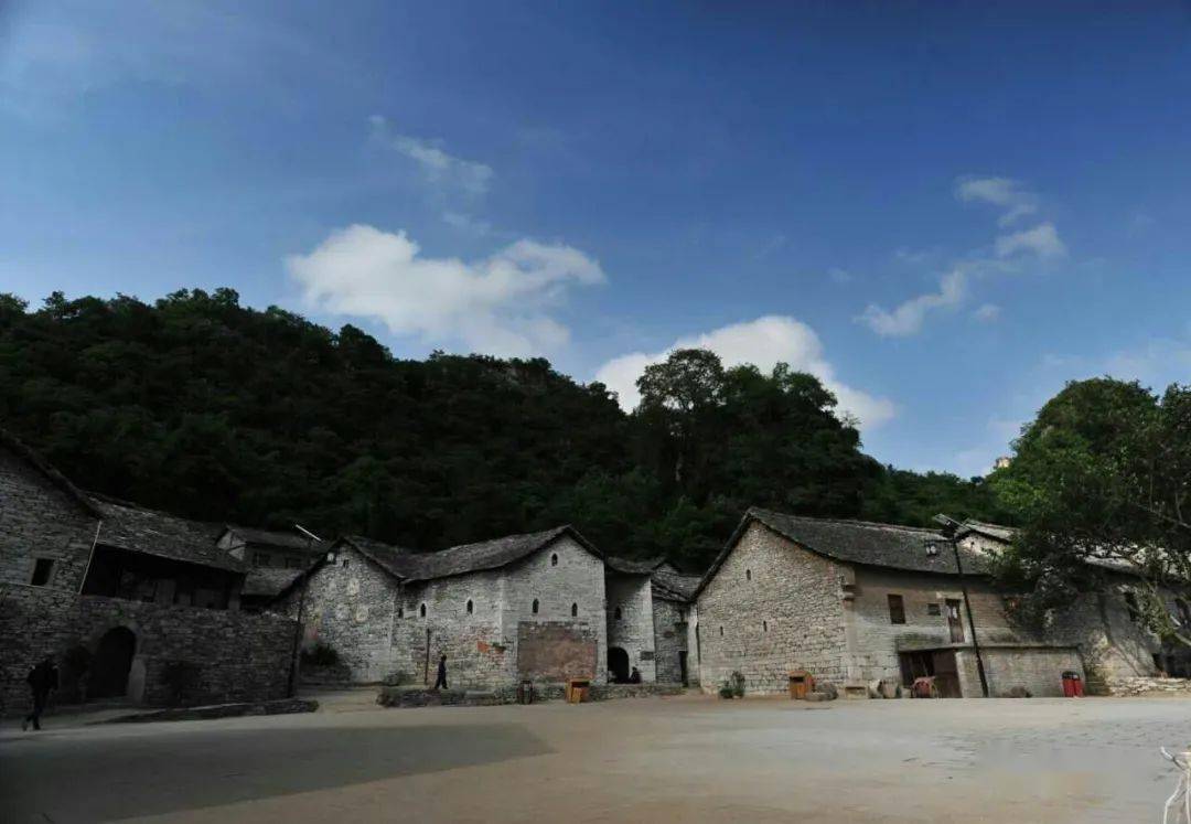 公示镇宁高荡村被评为安顺市十佳旅游景区
