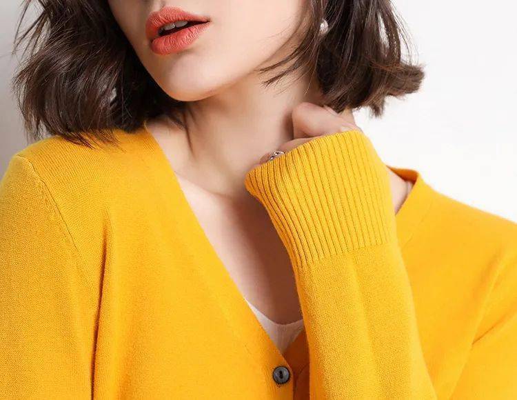 明星|针织开衫又火了!到手才50块,轻松复制明星穿搭,显瘦提气质,美翻了!