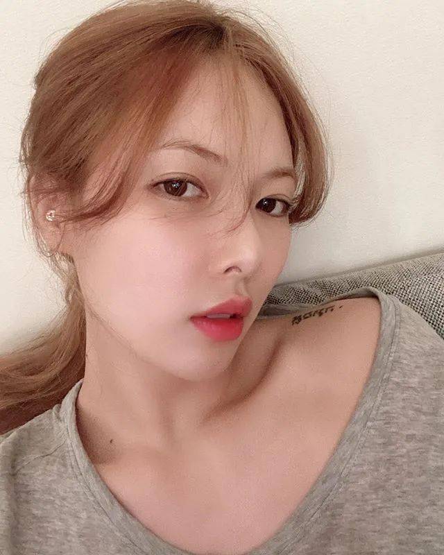 水润|《恶之花》李准基变身韩版“张东升”，女主发光美貌全靠“妆”？