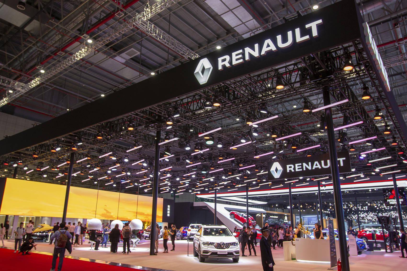 经销商|股权转让工作完成，与部分经销商仍未达成和解，东风雷诺的一地鸡毛还在打扫