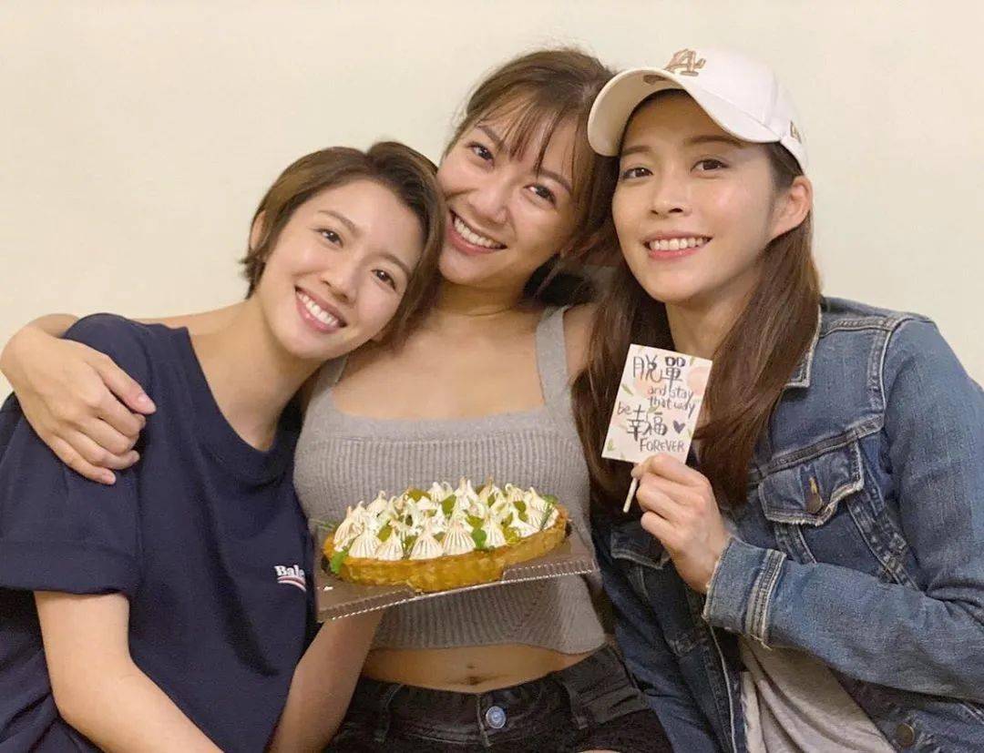 郑俊|何雁诗居然自揭当年小三真相？？咁大胆？？？