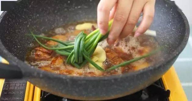 配方|不看太亏了一位阿姨做了20年的红烧肉得出的配方