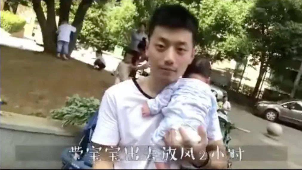 新生儿什么时候可以做排气操 df6bc4ef738640b2991ebd2b8c7933bc.jpeg