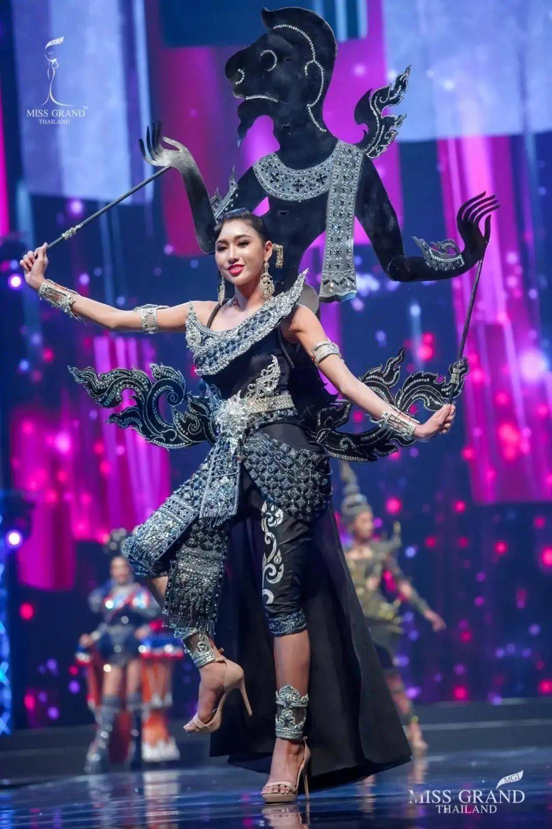 西游记|泰国版“西游记”登上了选美舞台？看完2020最令人迷惑的大尺度走秀，网友们都惊了