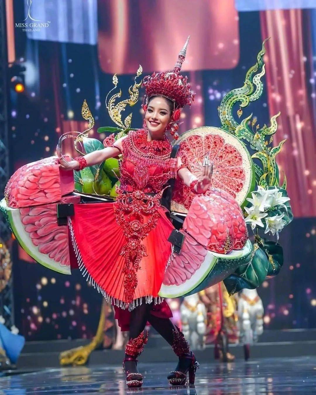 西游记|泰国版“西游记”登上了选美舞台？看完2020最令人迷惑的大尺度走秀，网友们都惊了