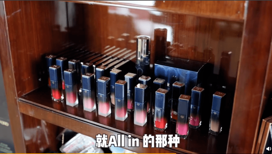 高定|网红余晚晚的家，7个小时走不完？