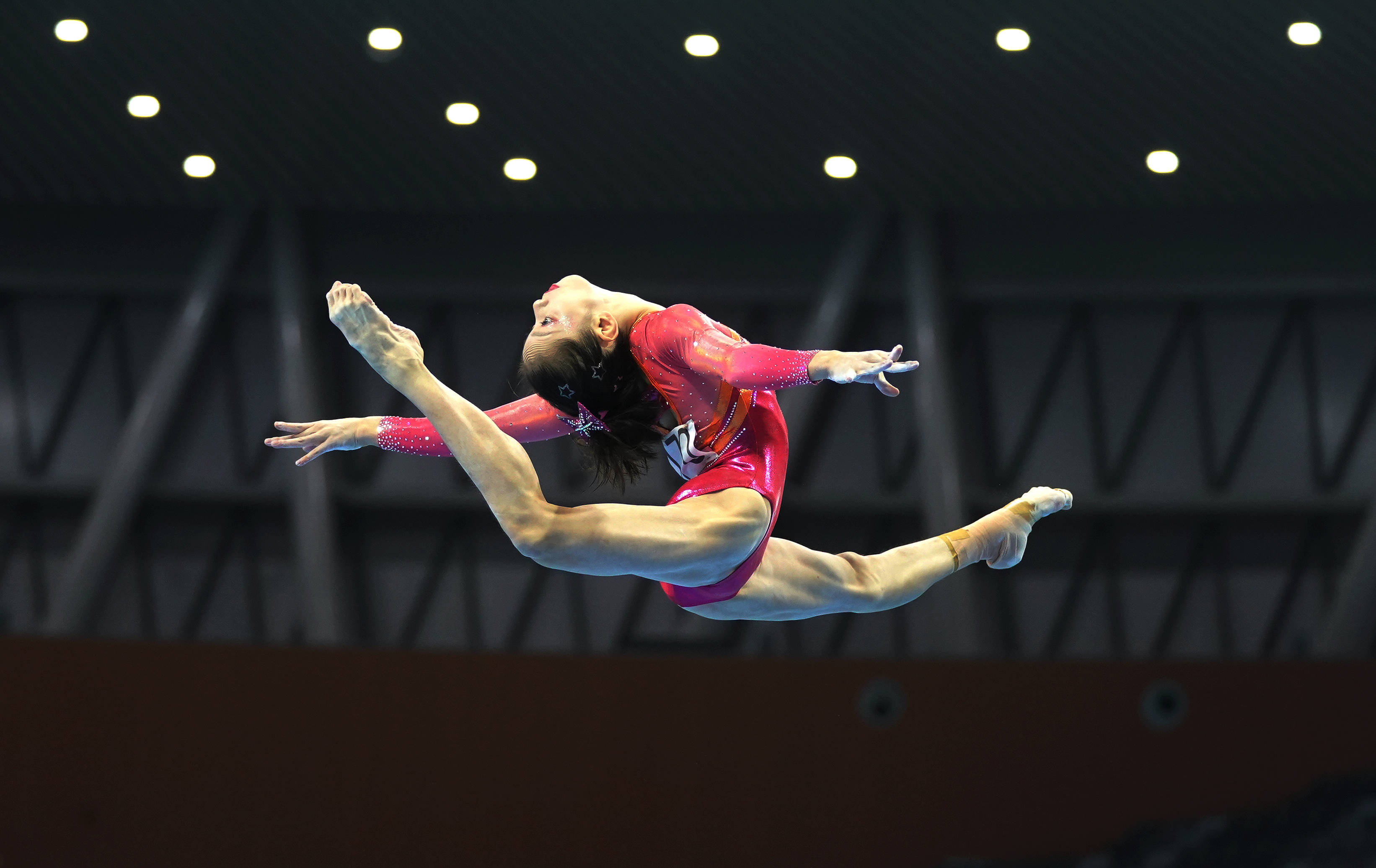 体操——全国锦标赛:韦筱圆夺得女子个人全能亚军