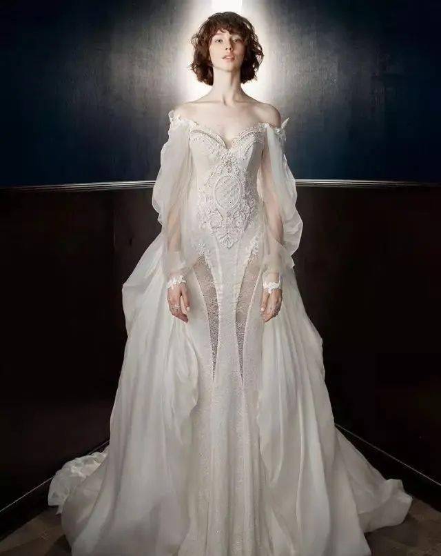 Lahav|一针一线还原维多利亚时期的典雅，世界顶级高定Galia Lahav的复古婚纱，美到词穷！