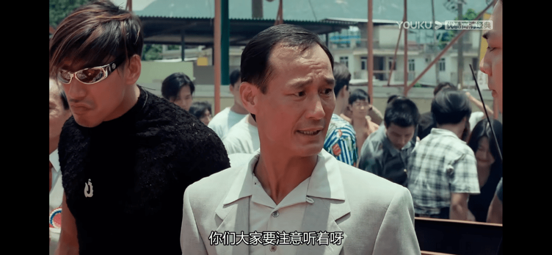 黑帮|港片里那么多“江湖大佬”，但真的大佬只有一个