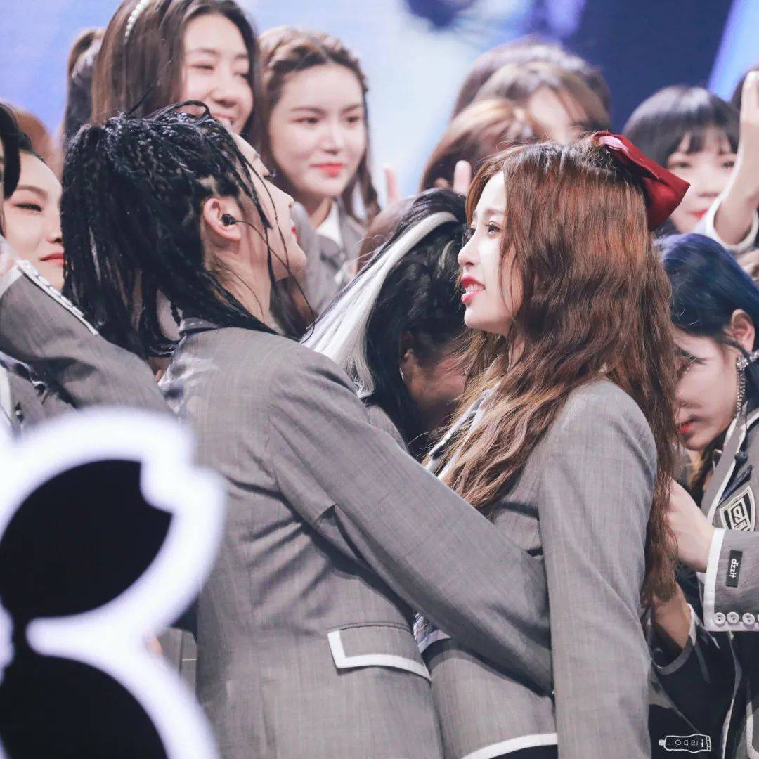 爱情|为何磕CP总戳中你的隐形high点?