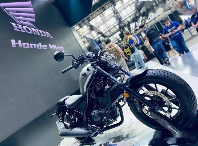 本田新车cm300 & nss 350发布,明年初正式上市