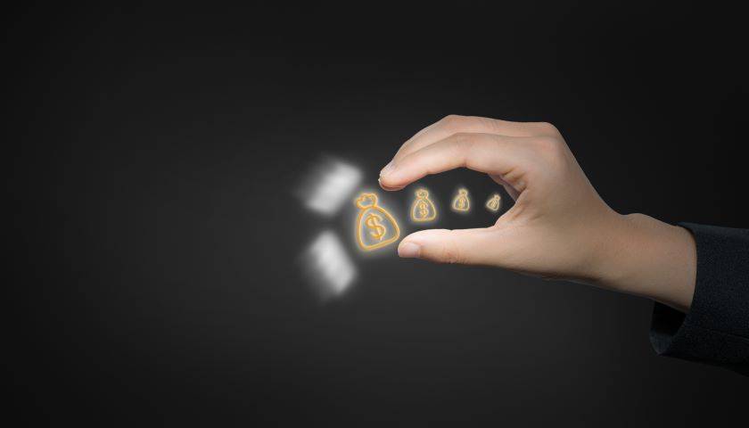 制度|中基协会长何艳春：私募变相“公众化”是形成风险的根本原因