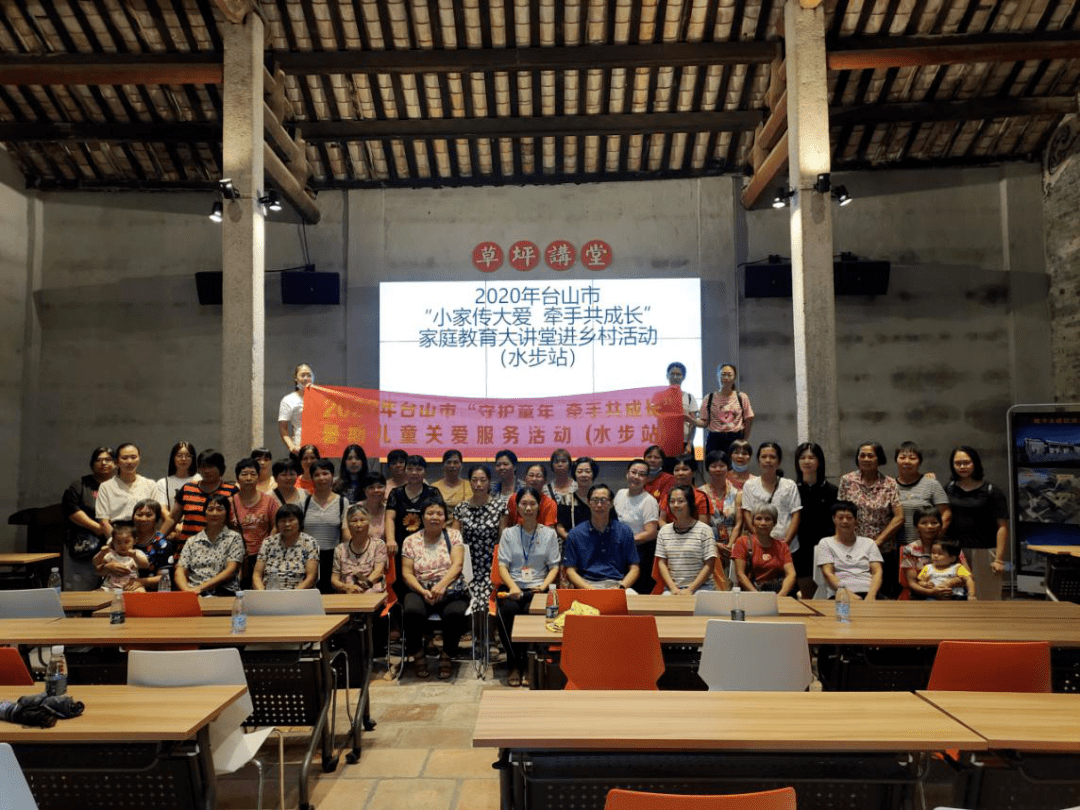 2020水步镇gdp_近十年中国gdp增长图