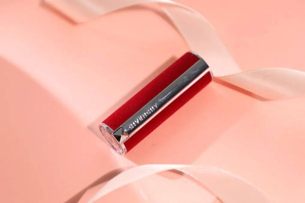 口红|黄皮别再跟风了,网红色都是骗人的!